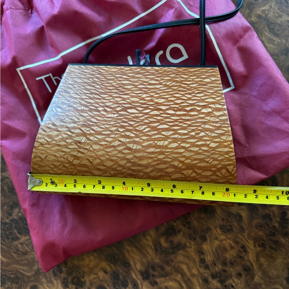 The Madera Collection wood purse - Picture 5 of 5